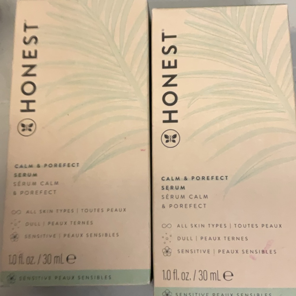 NEST Fragrances Calm & Porefect Serum - White and Green
